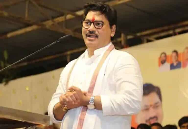 Dhananjay Munde